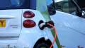 Még egyszerűbb fizetés jött az EDRI megújult elektromosautó-töltőinél