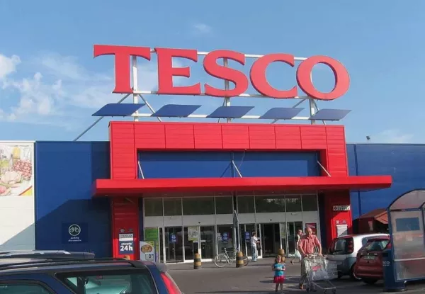 A TESCO legújabb húzása: pénzt kérnek azért, ami eddig ingyen volt!