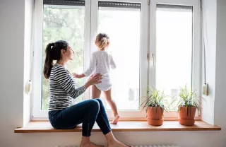 Ezen áll vagy bukik a tavaszi ablakcsere