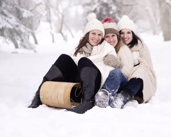 Hódít a hó, de ne csak az utakra, hanem a szánkóárakra is figyeljünk