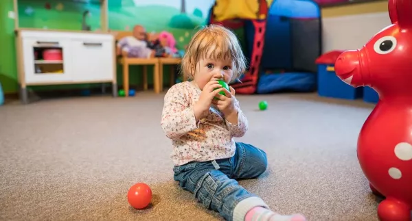 Babával az osztrák hegyek között: a nyugalom kalandjai