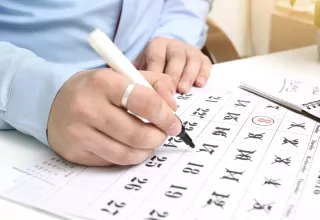 Munkaszüneti napok 2027 – ünnepnapok, hosszú hétvégék és várható pihenőnapok Magyarországon