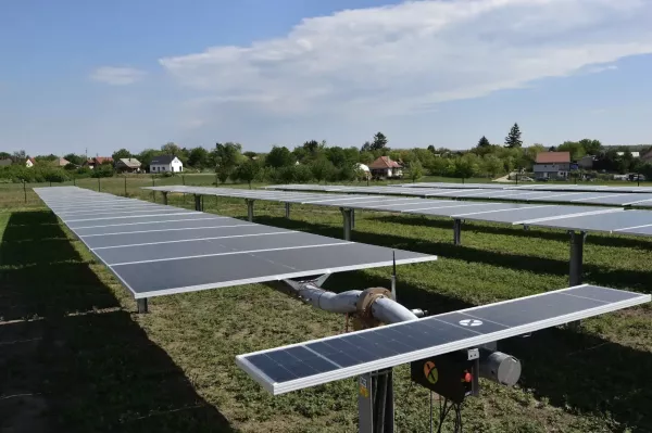 Energiatárolóval bővített naperőművi beruházás valósult meg Baracskán