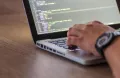 Hogyan alakítja át a mesterséges intelligencia az adatbázisok kezelését?
