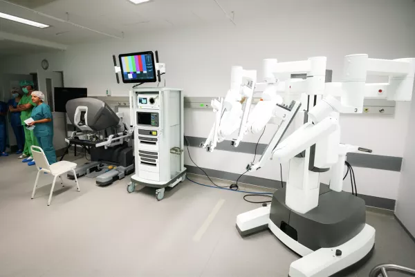 Megérkezett a robotsebészet a Szegedi Tudományegyetemre