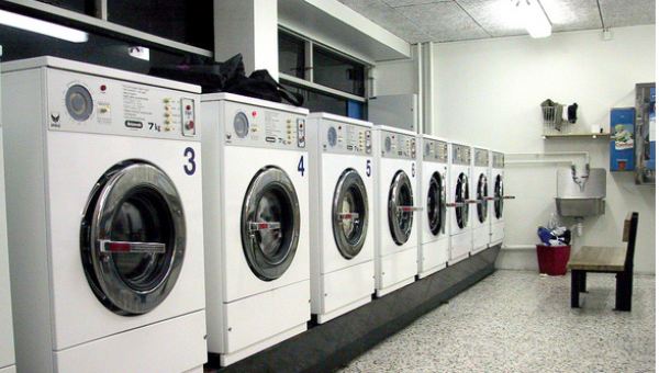 Mennyi áramot fogyaszt egy mosógép? Hány forintba kerül egy mosás?